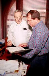 Gerald Farrar and KET field trip director Aaron Hutchings talk about the history of opera.
